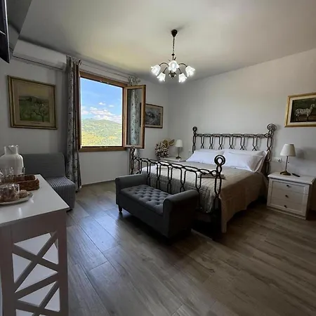 Charming Guest In Florence Countryside With Mountain River Views